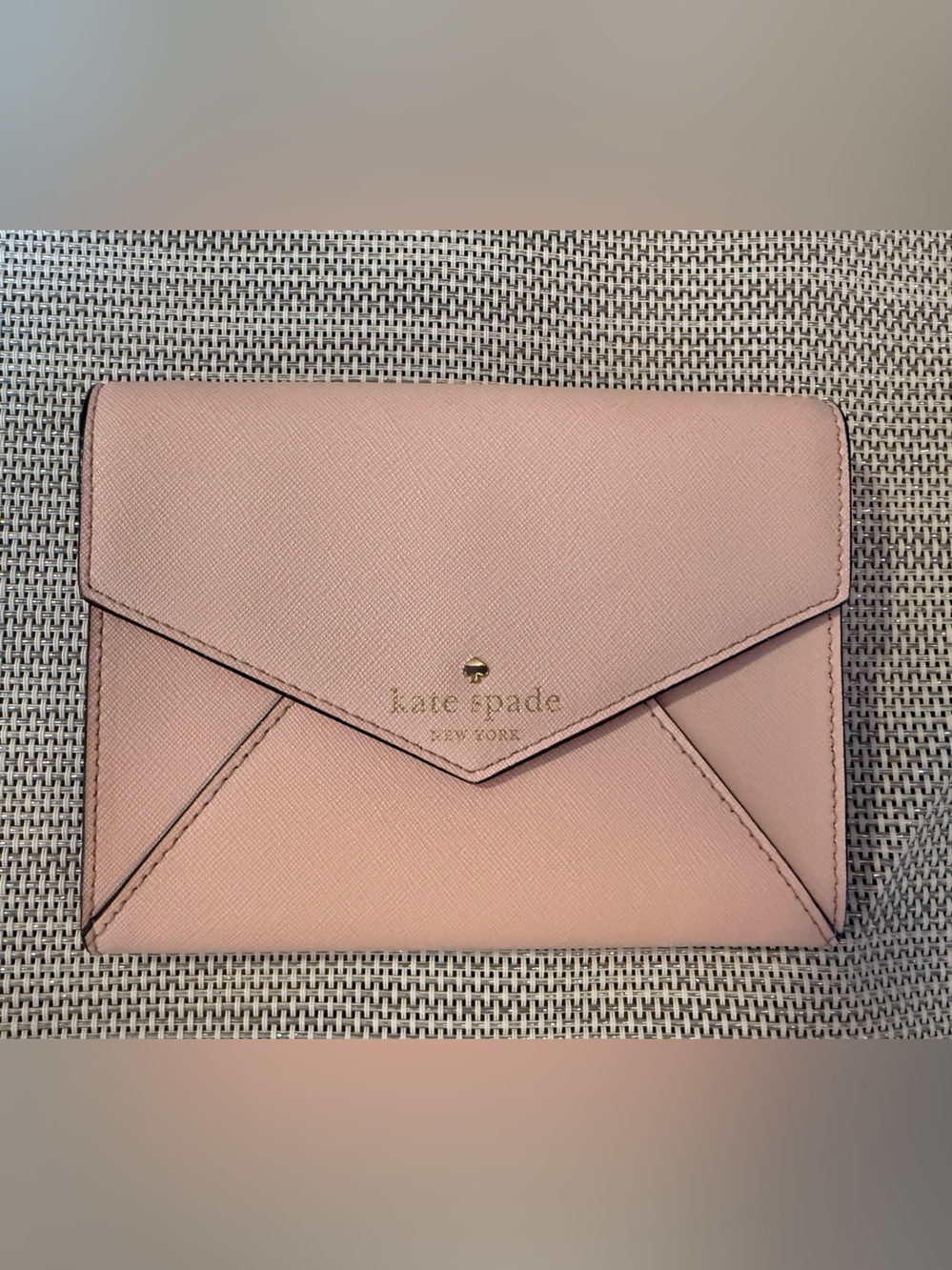 kate spade Pale Pink Envelope Wallet with Gold Logo great condition sku32